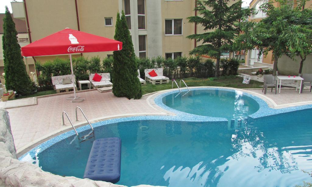 Hotel Brilliance Варна Экстерьер фото